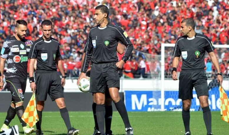 صافرة مغربية تقود مباراة الزمالك و مولودية الجزائر