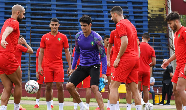 المغرب يترقب قرار الفيفا والكاف بشأن مصير مباراة الأسود ضد غينيا