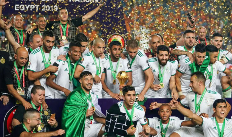 المنتخب الجزائري يخوض وديتين استعدادا لكأس إفريقيا