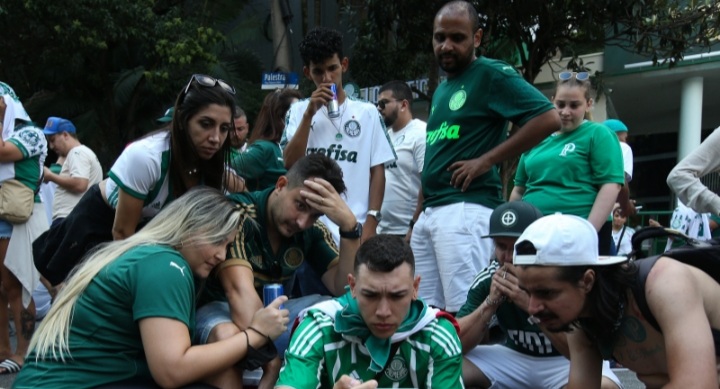 بعد خسارة بالميراس.. الرصاص يندلع في ساو باولو