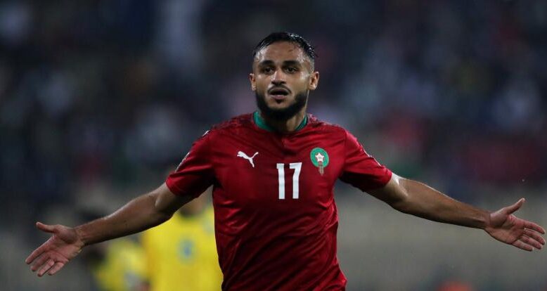 الكاف يتوج بوفال من جديد