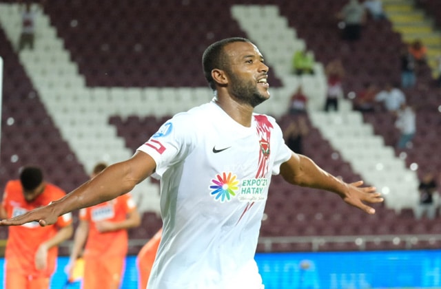 الكعبي يواصل زيارة الشباك في الدوري التركي