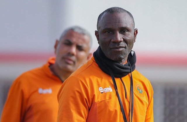 إييبينغي يكشف عن هدف نهضة بركان في كأس الكونفدرالية