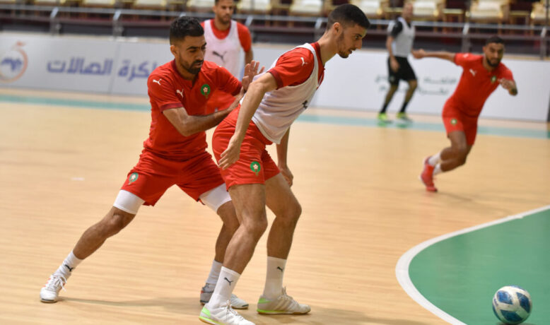 المنتخب المغربي يعقد ندوة صحفية قبل مباراة يوم غد