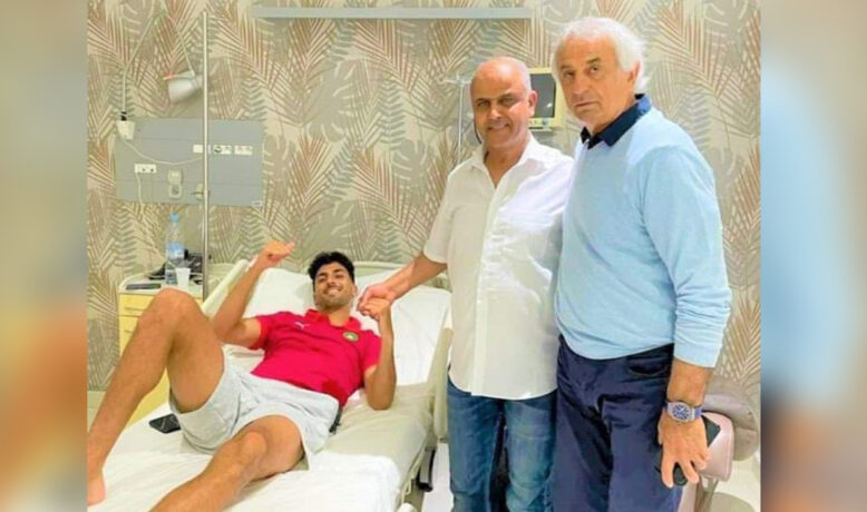 خاليلوزيتش يزور لاعب الأسود بعد عمليته الجراحية
