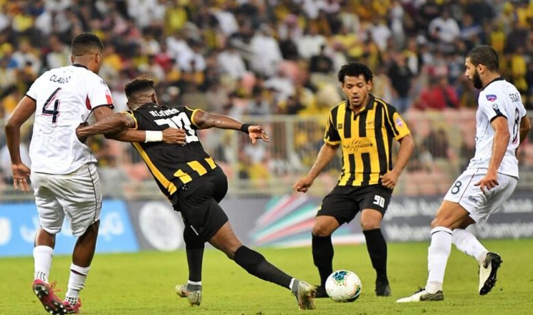 الظفرة الإماراتي يتعاقد مع مدافع بارز من البطولة