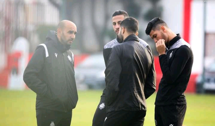 القرعة تفرض على الوداد خوض نهائي كأس العرش بهذا القميص