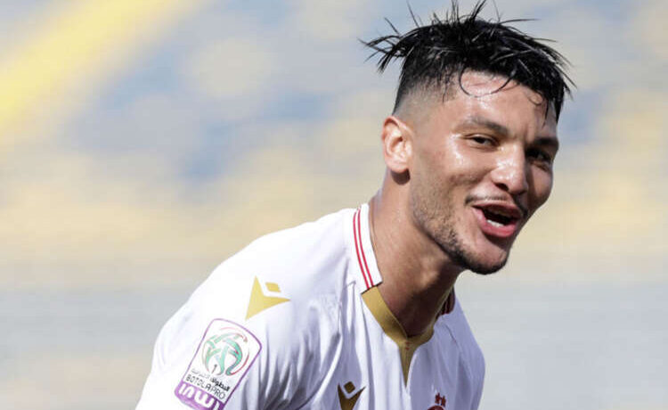 داري يساند الوداد في نهائي كأس العرش من المدرجات