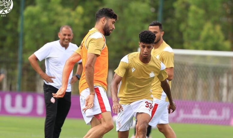 عموتة يغير البرنامج التدريبي للوداد استعدادا للسوبر