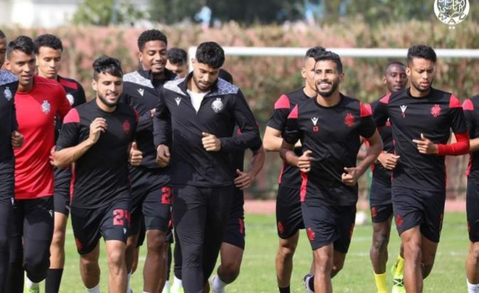 الوداد يفرض على بعض لاعبيه الجدد هذا القرار