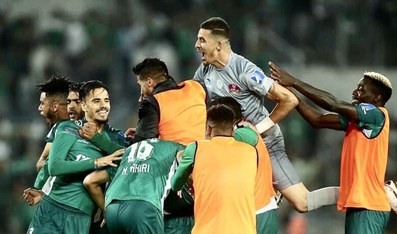 مصدر من الرجاء يؤكد استدعاء لاعبين لمعسكر المنتخب