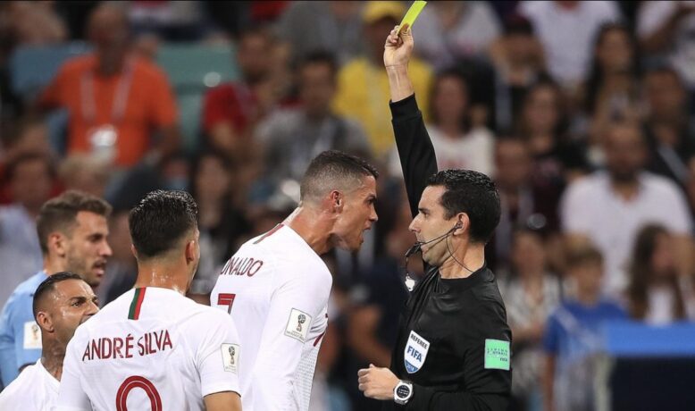 طاقم تحكيم مكسيكي وكندي يقود مباراة المغرب وفرنسا