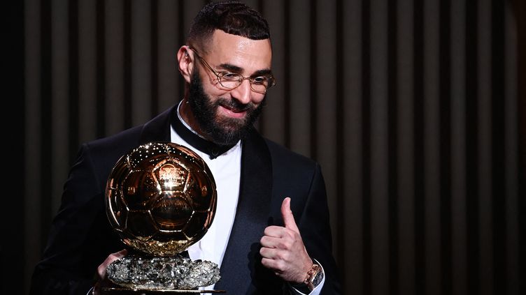 بنزيما يساند أسود الأطلس ضذ إسبانيا