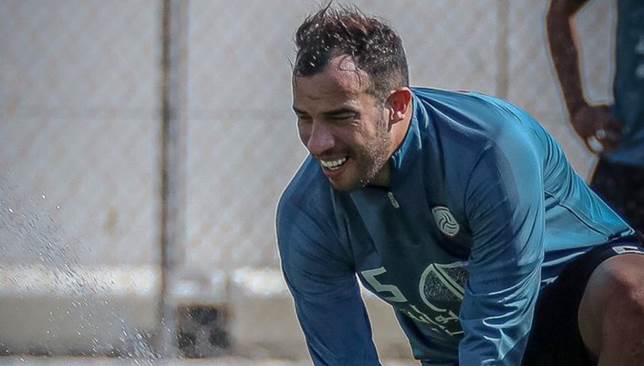 جمال بلعمري في ورطة بين الوداد و الدحيل