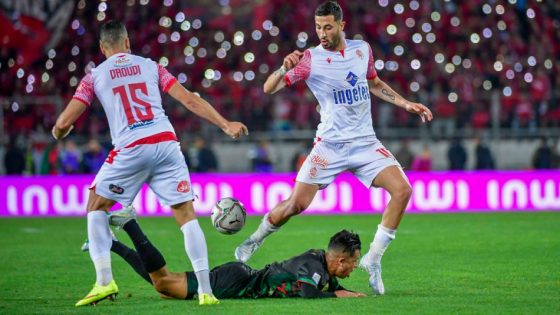 غاريدو يستدعي لاعبي الوداد للتحضير للكلاسيكو أمام الجيش