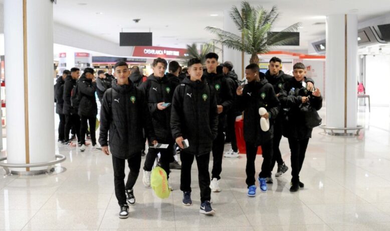 المنتخب المغربي يؤجل موعد سفره إلى الجزائر