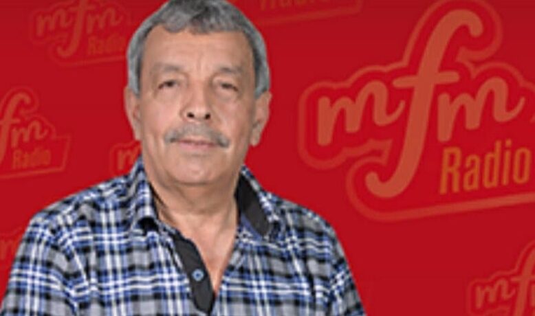 مدينة بزو تحتفي ب mfm في شخص الأستاذ أبو السهل