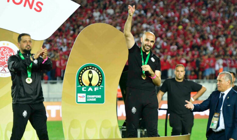 صدفة كروية تجمع بين الركراكي ولاعبي الوداد قبل نهائي دوري أبطال افريقيا