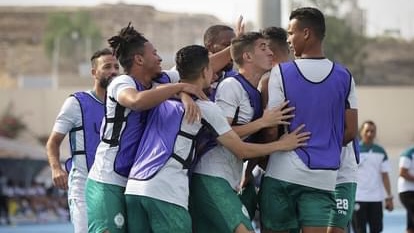 المنتدبون الجدد ولاعب فئة الأمل يزينون قائمة الرجاء في لقاء يوسفية برشيد