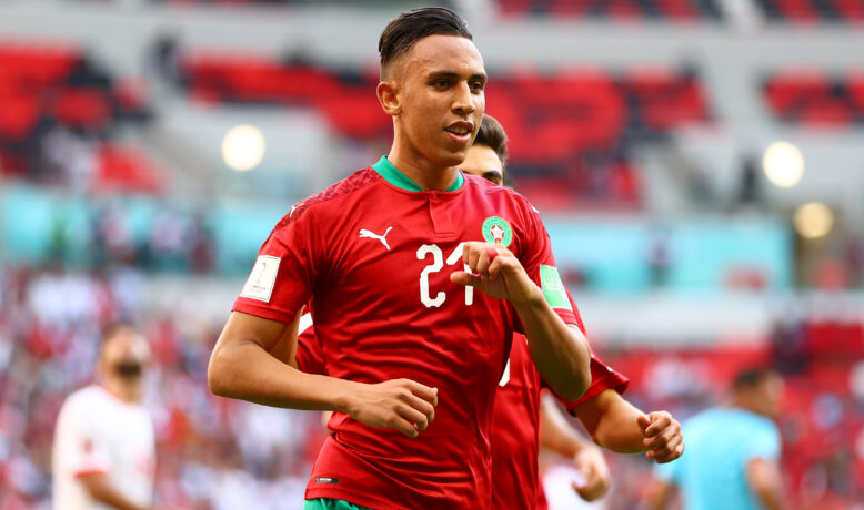 رحيمي وباتنة مرشحان لتعويض بوخلال في المنتخب المغربي